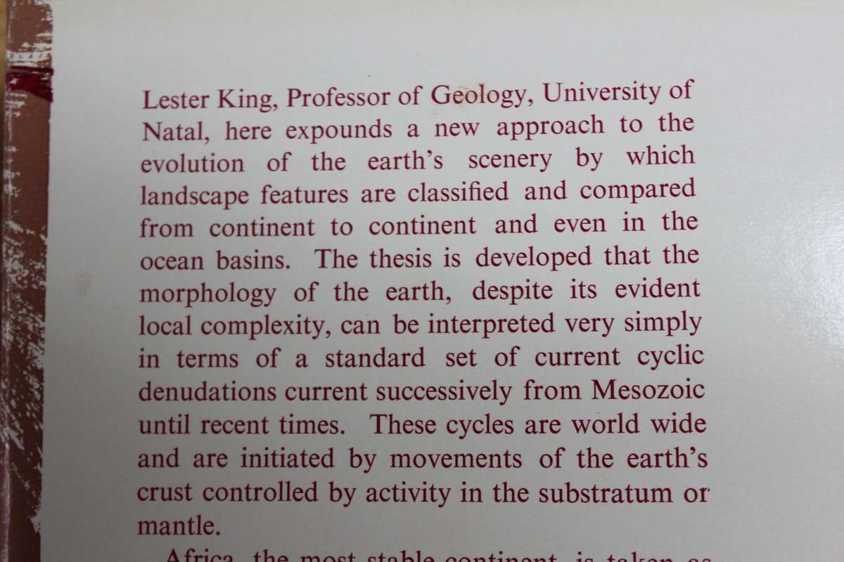 MORPHOLOGY OF THE EARTH  by Lester King