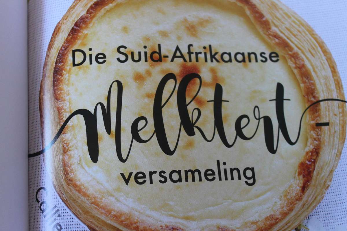 DIE SUID-AFRIKAANSE MELKTERT-VERSAMELING  deur Callie Maritz & Mari-Louis Guy