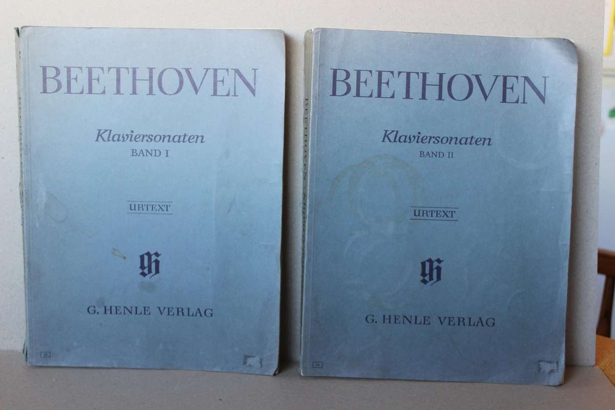 BEETHOVER KLAVIERSONATEN  BAND 1 EN BAND 2. Urtext  G. Henle Verlag