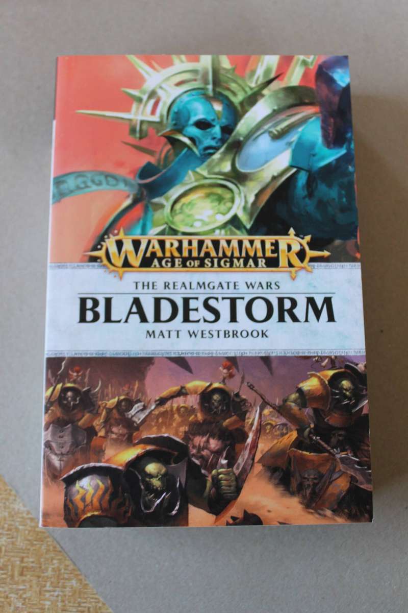 4 PAPERBACKS: THE REALMGATE WARS - WARHAMMER AGE OF SIGMAR  Nos 5, 8, 9 and 10