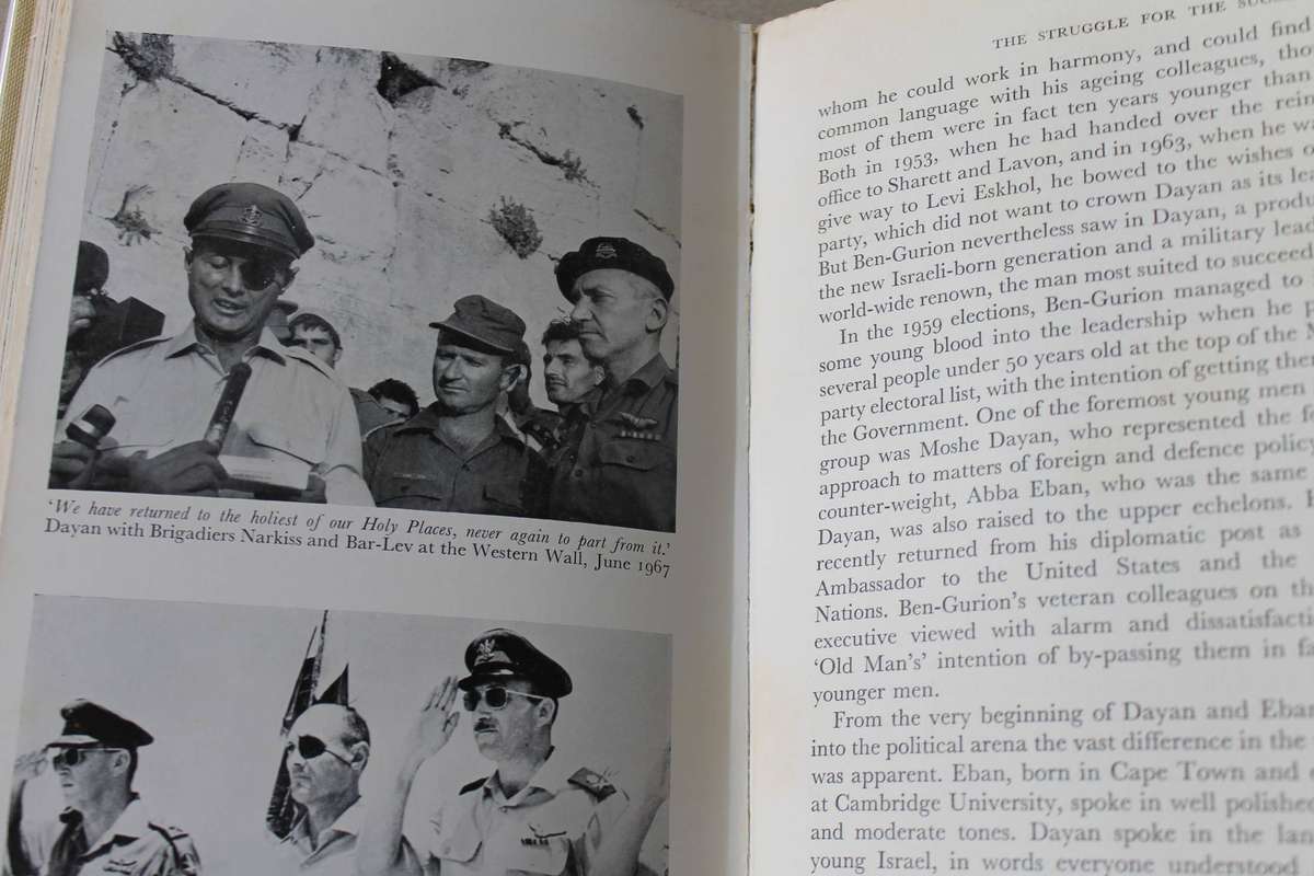 MOSHE DAYAN  A Biography by N. Lau-Lavie