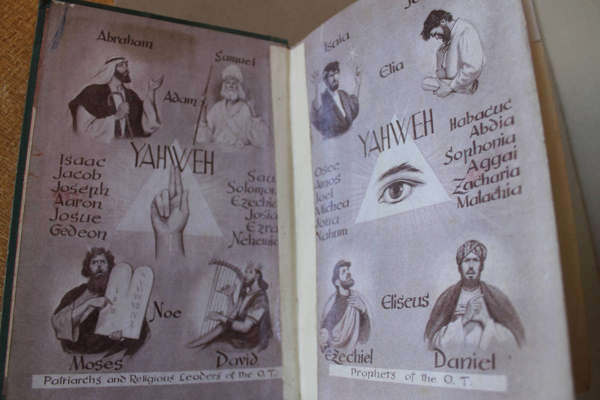 HOLY BIBLE SAINT JOSEPH TEXTBOOK EDITION  Confraternity Version  1963