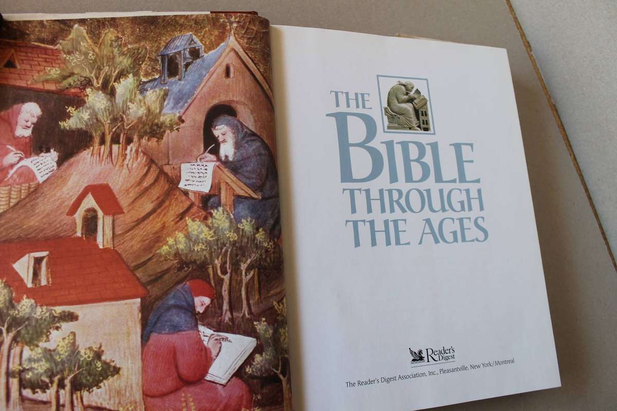 THE BIBLE THROUGH THE AGES  (Reader's Digest) 1996  ( New Revised Standard Version)