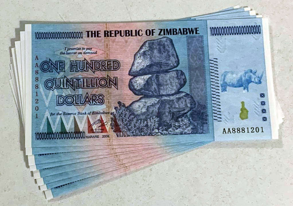 10X Zimbabwe one hundred quintillion dollars commemorative novelty bank notes