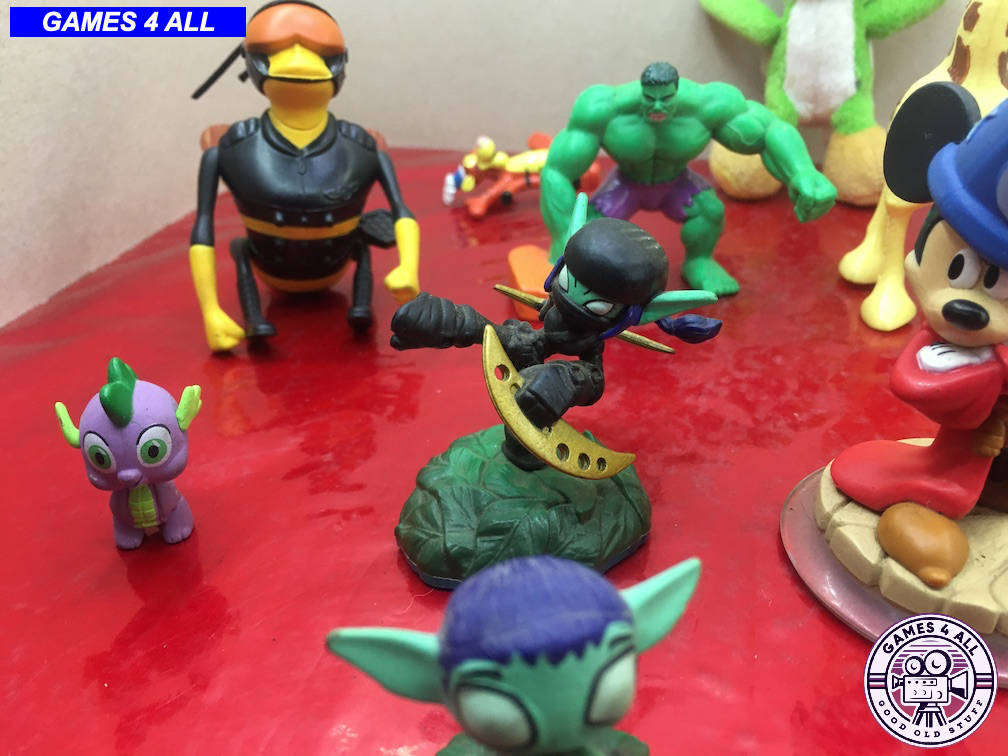 Mixed Action Figures - ONE BID FOR ALL