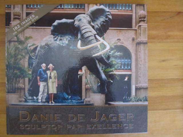Danie de Jager - Sculptor Par Exellence no 5/150