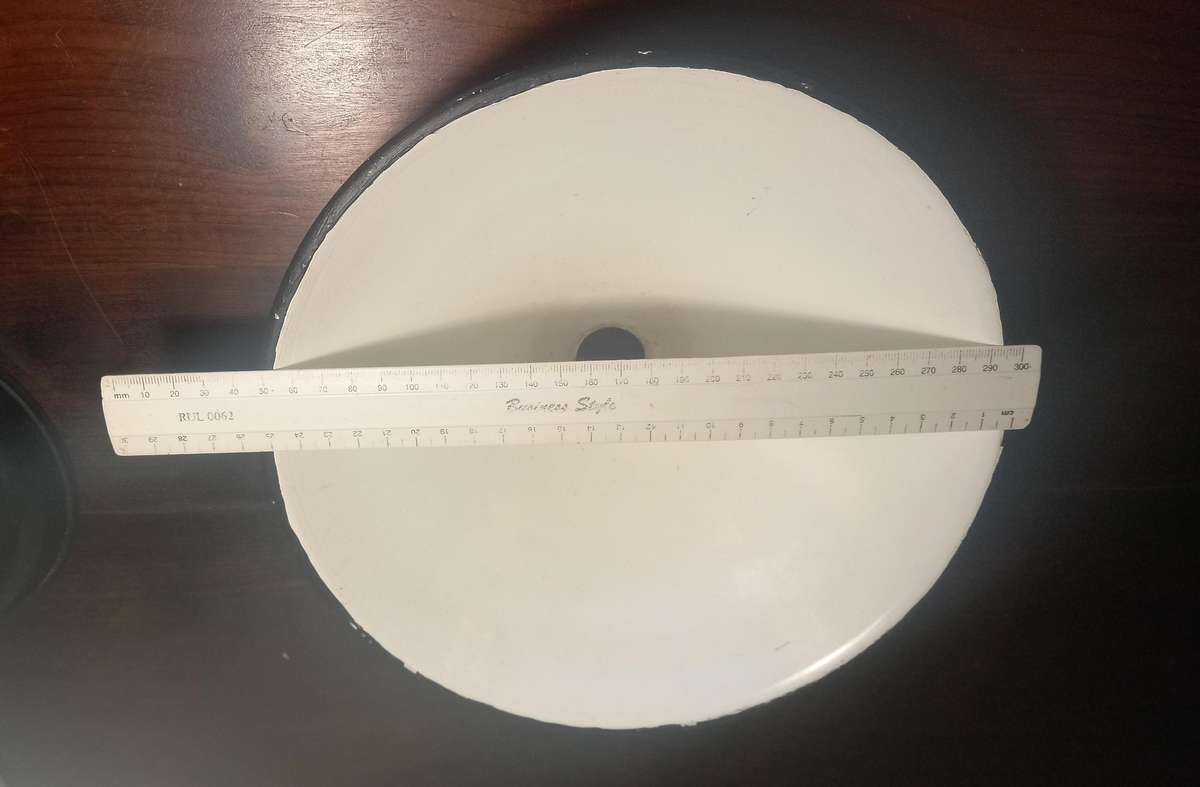 BLACK AND WHITE VINTAGE ENAMEL 5 X PIECES