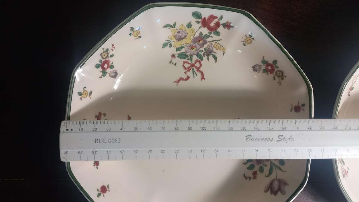 Royal Doulton Old Leeds Spray 10 Pieses