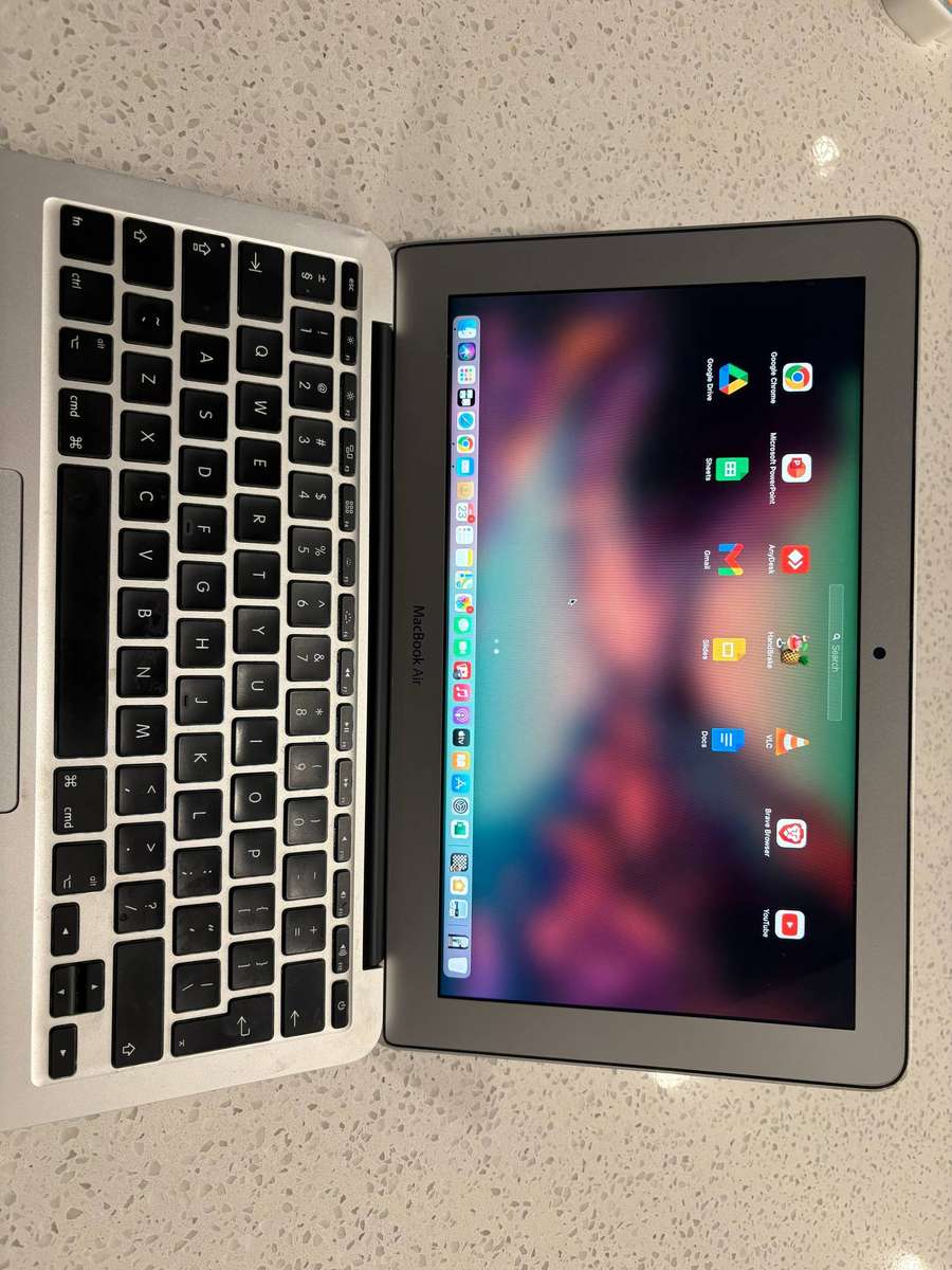 Macbook Air 11 inch A1465