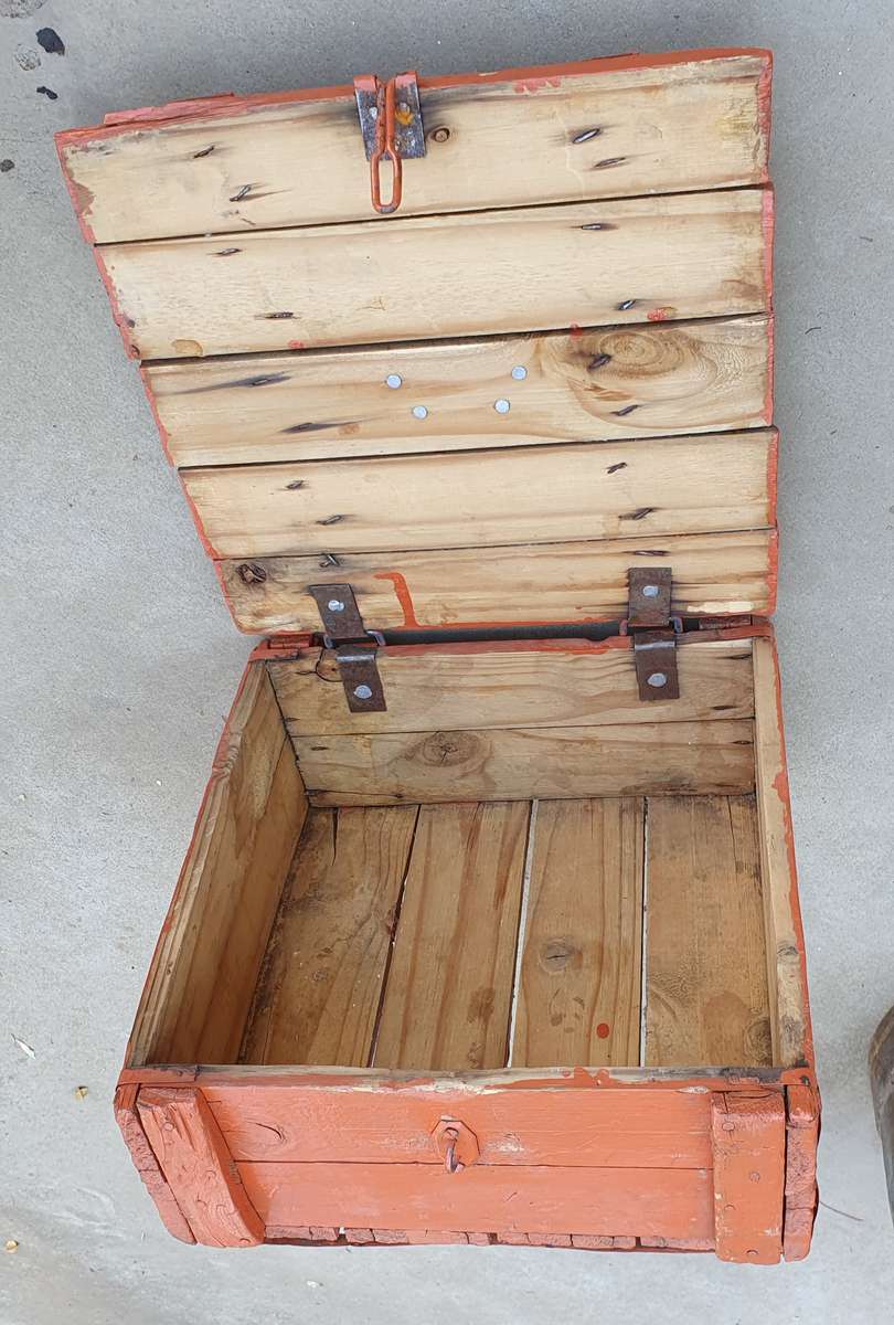 Vintage wooden egg crate as per photos