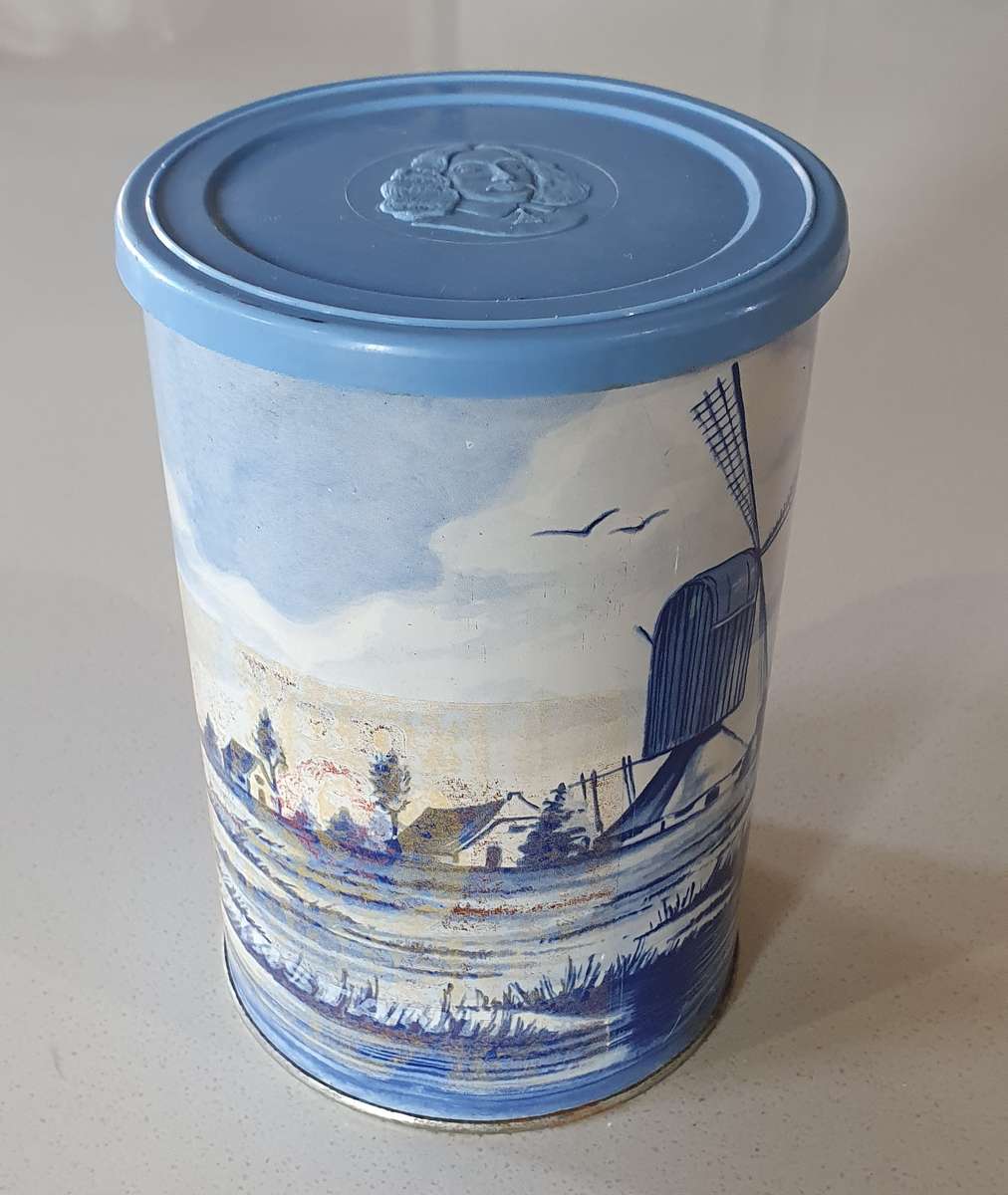 Jan van Riebeeck / delft tin as per photos