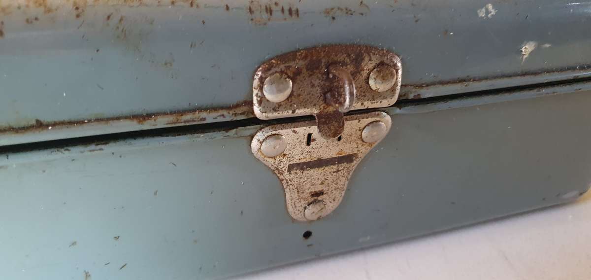 Vintage toolbox as per photos