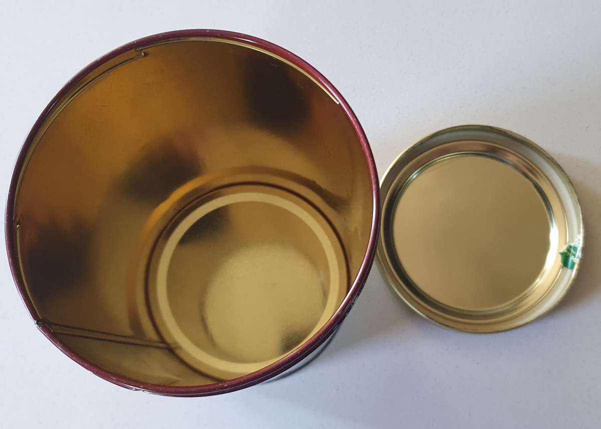 DOUWE EGBERTS coffee tin as per photos