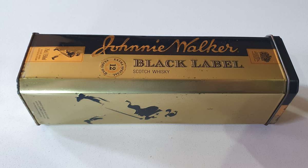 Johnnie Walker tin as per photos