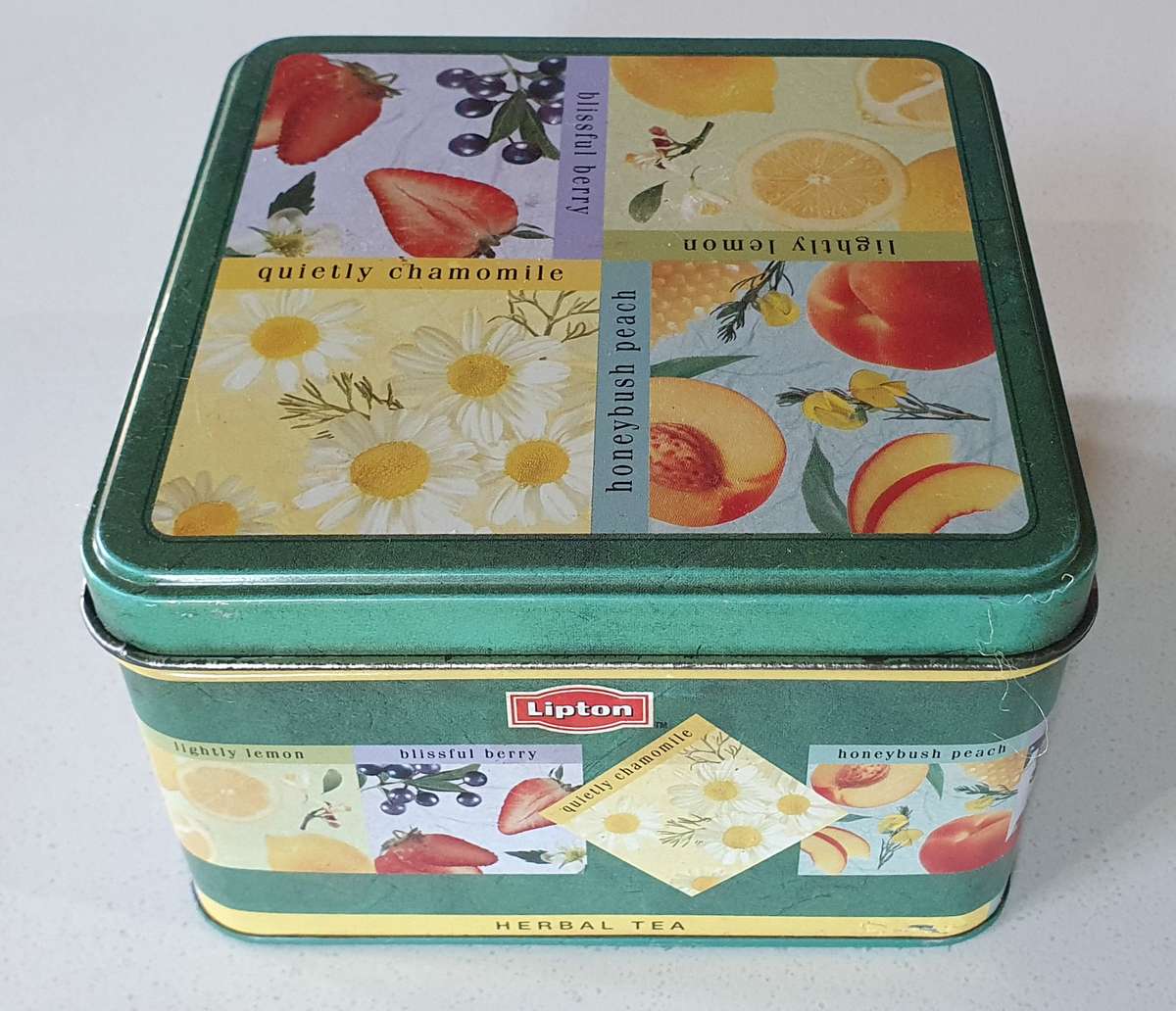 LIPTON TEA tin as per photo.