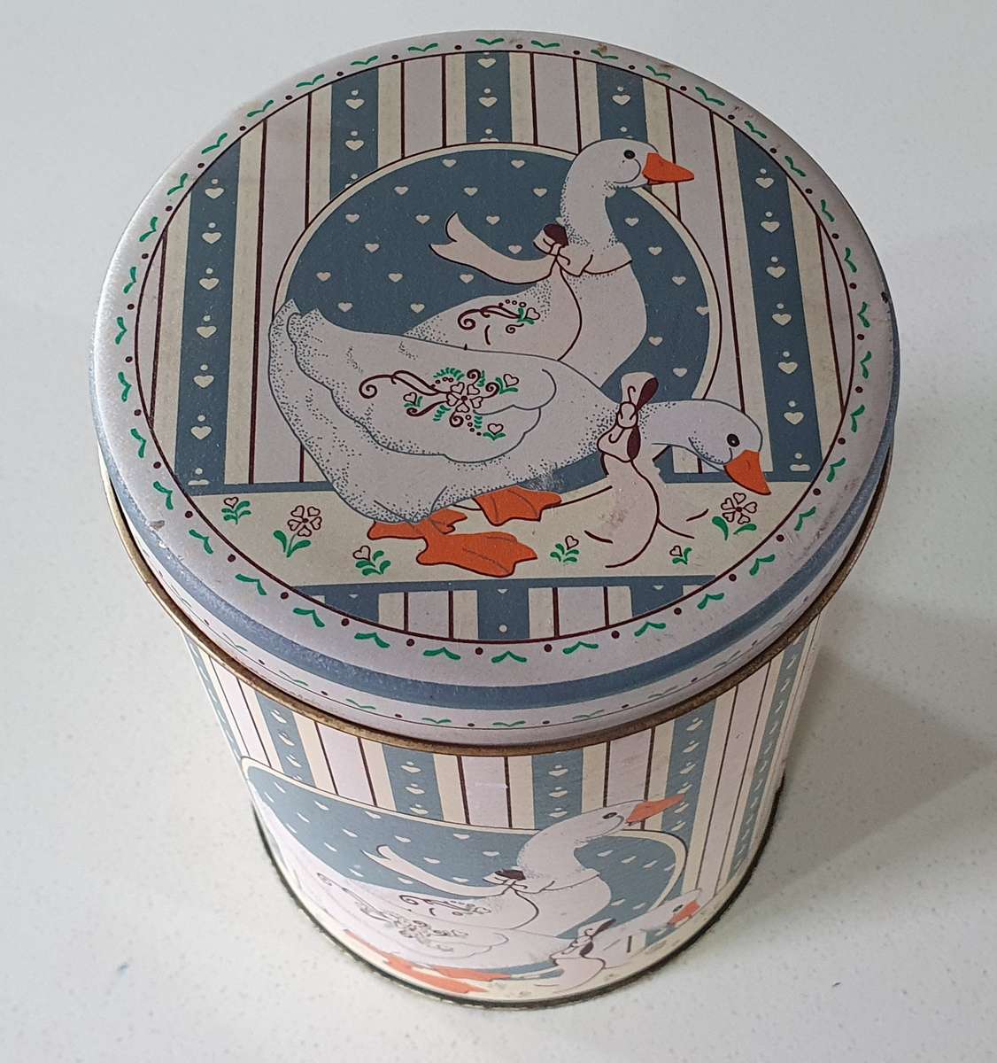 DUCK'S theme tin as per photos