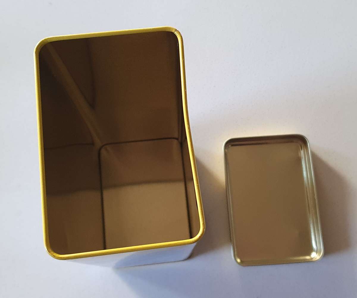 Ultra Mel custard tin as per photos