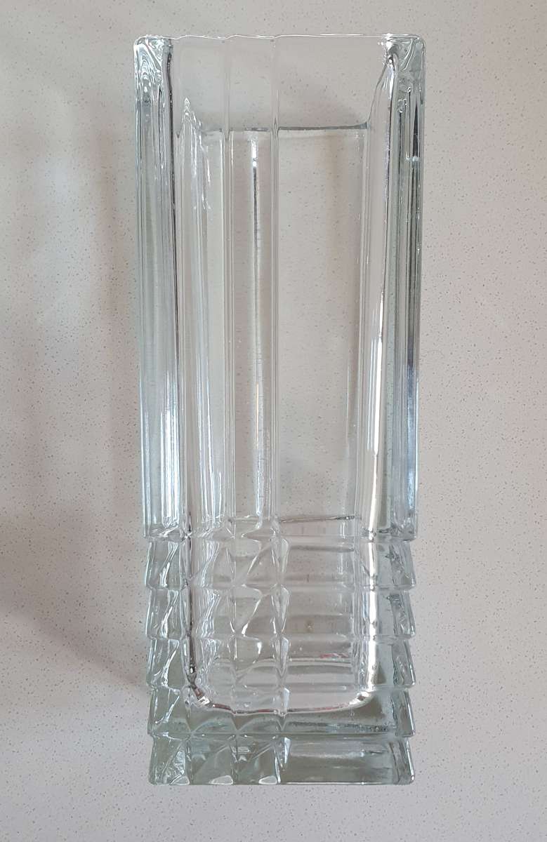 Glass vase as per photo