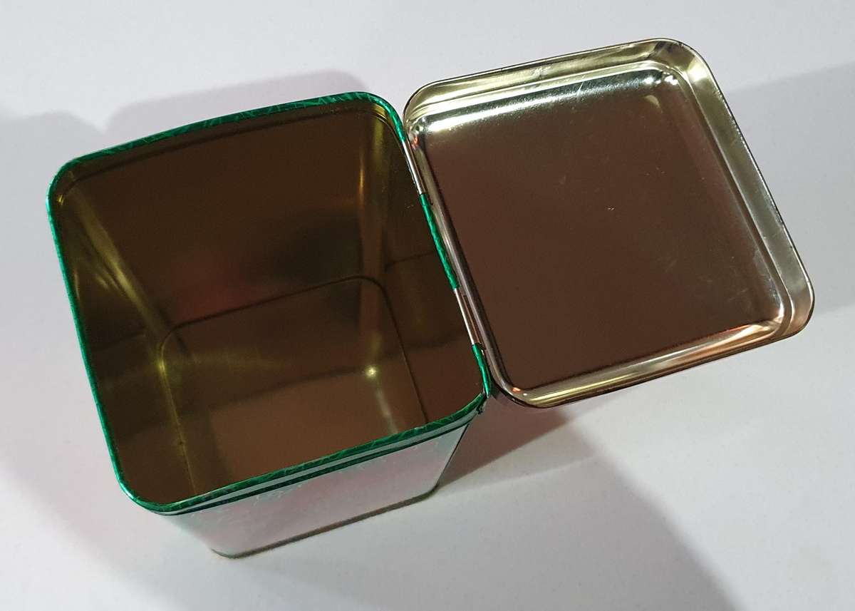 BRAGANZA TEA tin as per photos