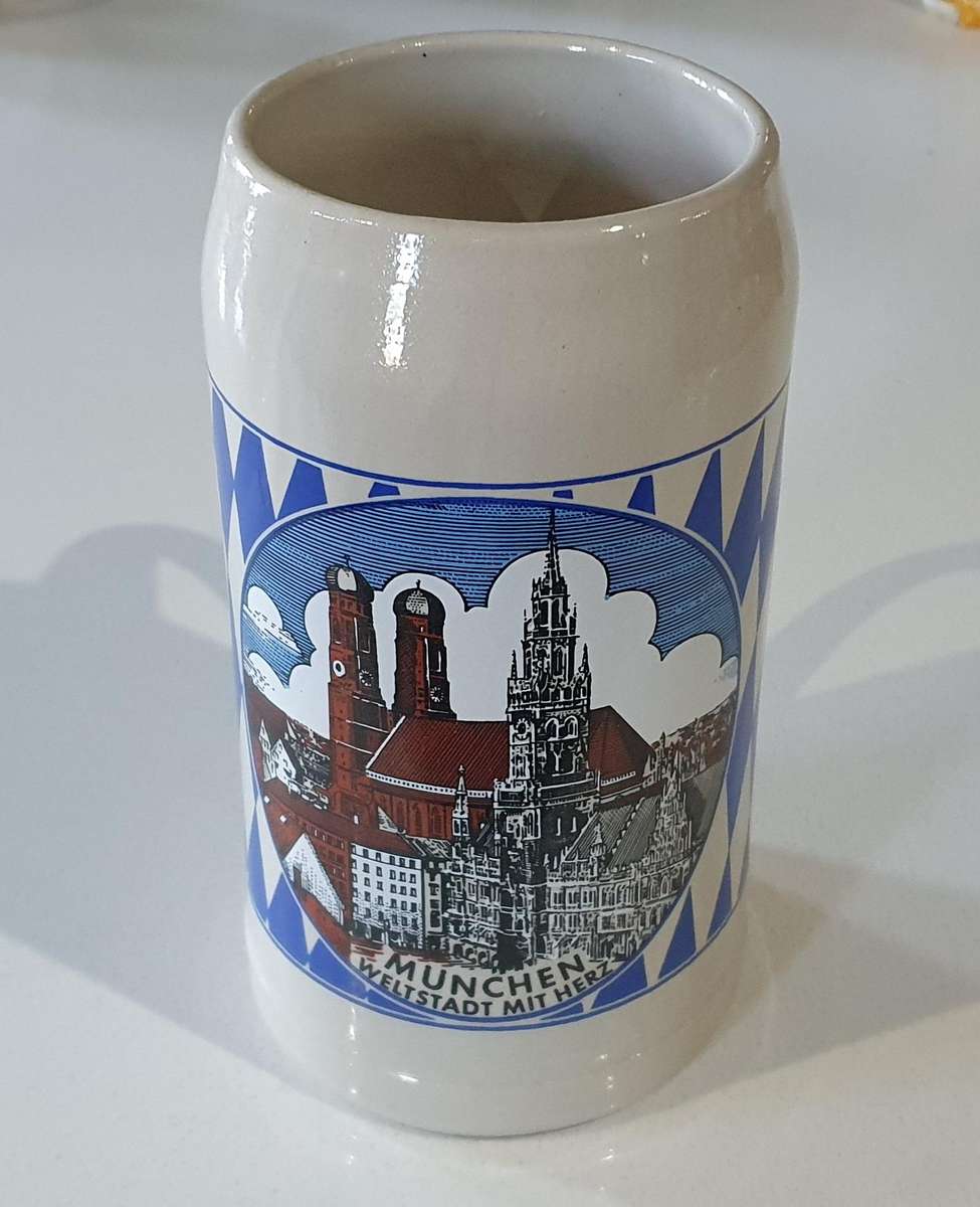 1 Liter MUNCHEN Weltstadt Mit Her BEER MUG as per photos