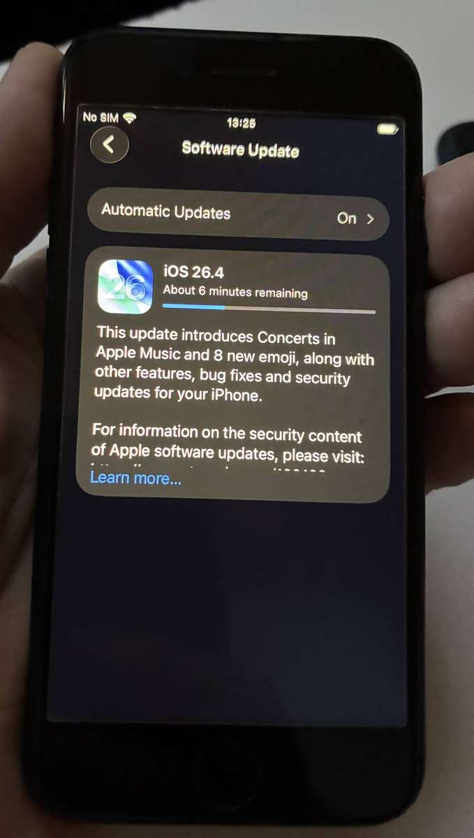 Mint Condition iPhone SE2