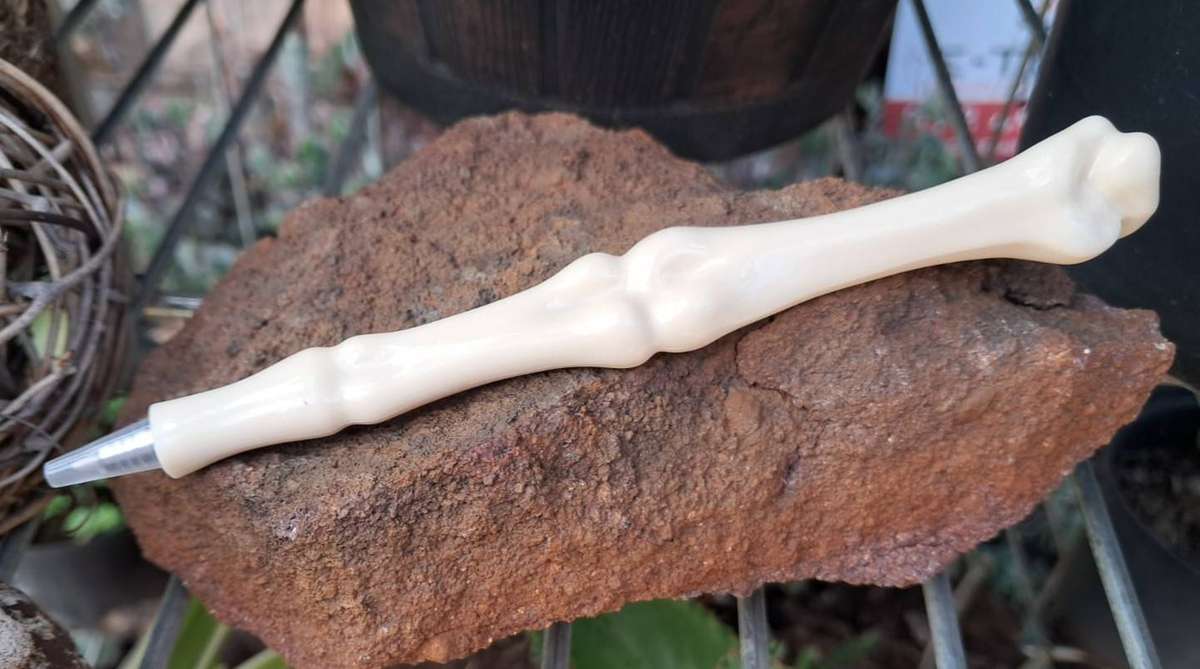 Novelty Bone-shaped Pen - Finger (Blue)