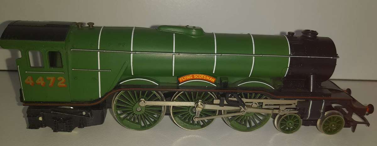 Railway: Locomotive - Flying Scotsman (OO Gauge Scale Model) by Hornby