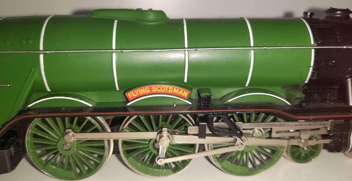 Railway: Locomotive - Flying Scotsman (OO Gauge Scale Model) by Hornby