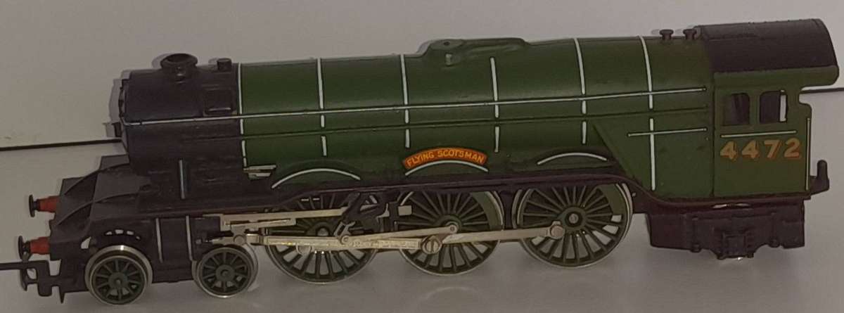 Railway: Locomotive - Flying Scotsman (OO Gauge Scale Model) by Hornby