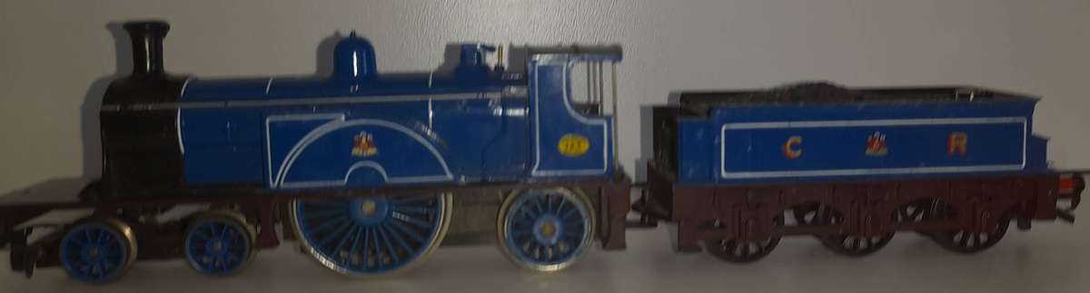 Railway: Caledonian Loco and Tender (HO Scale) by Tri-ang/Hornby