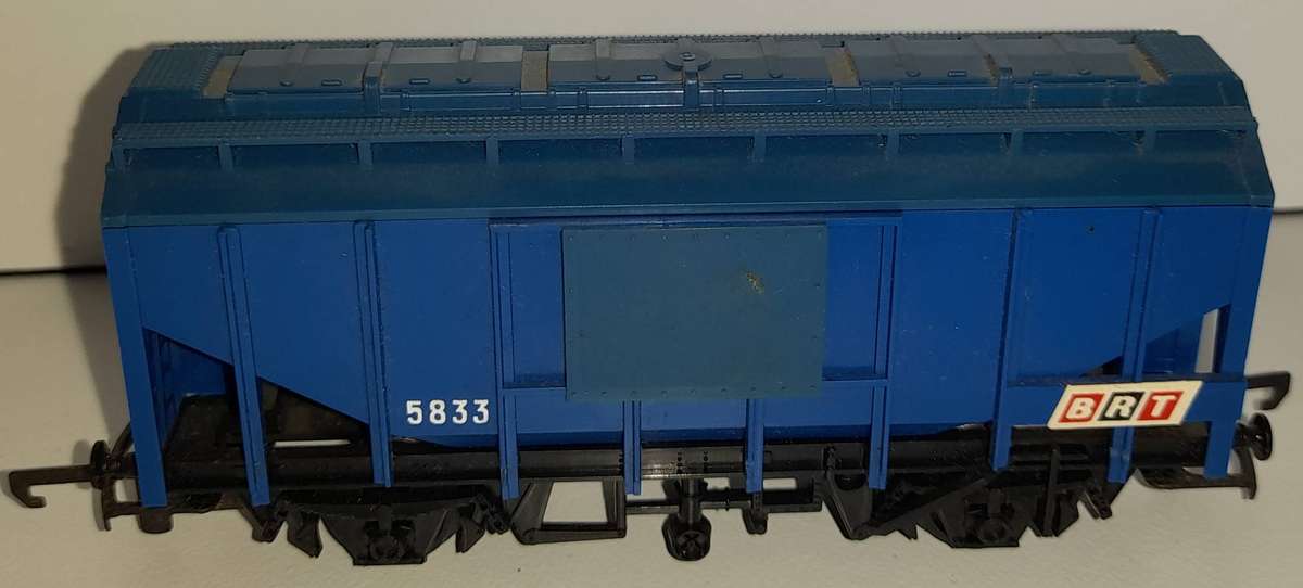 Railway: Grain Carrier (HO Scale)