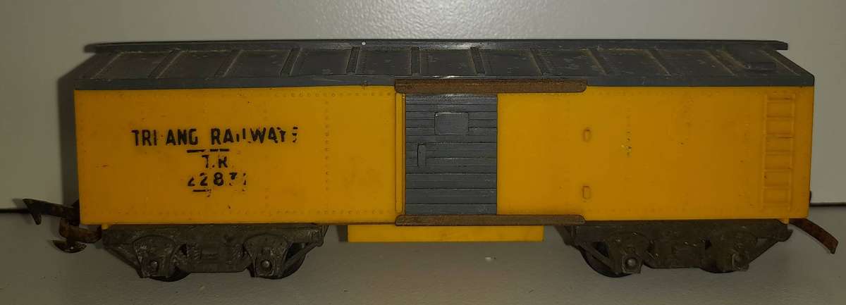 Railway: Triang - Goods Wagon (HO Scale)