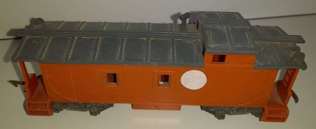 Railway: Triang - Caboose (OO/HO Scale)