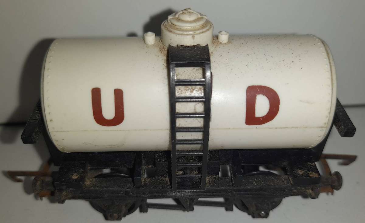 Railway: Milk Wagon (HO Gauge)