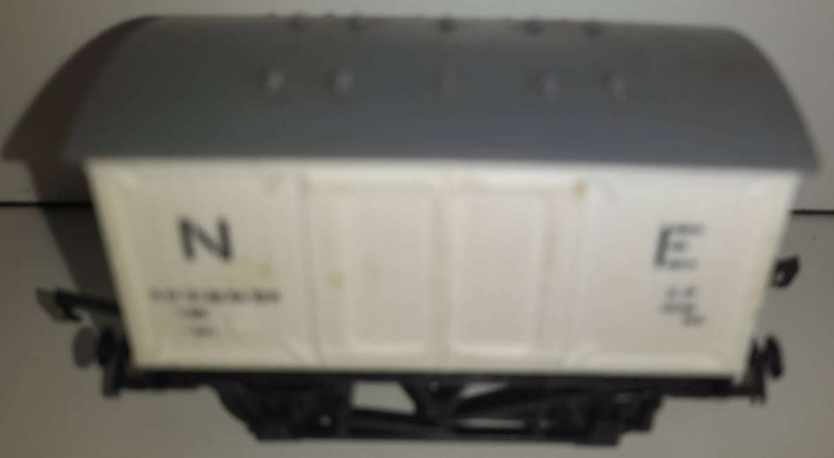 Railway: Refrigerator Van (HO Gauge) by Triang/Hornby