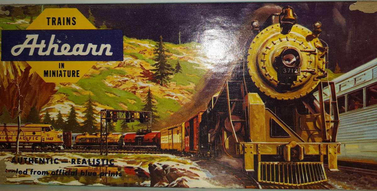 Railway: ATSF Caboose Kit (HO Gauge) by Athearn