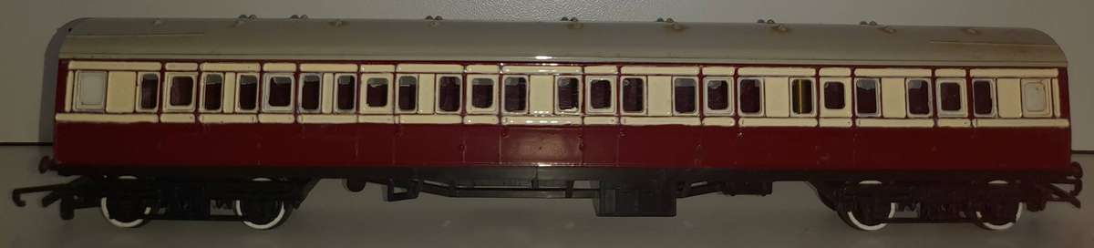 Railway: First/Third Composite Coach (HO Gauge) by Tri-ang/Hornby