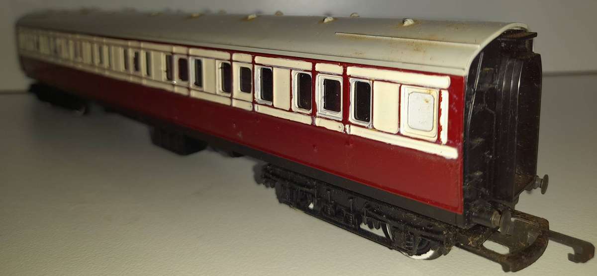Railway: First/Third Composite Coach (HO Gauge) by Tri-ang/Hornby