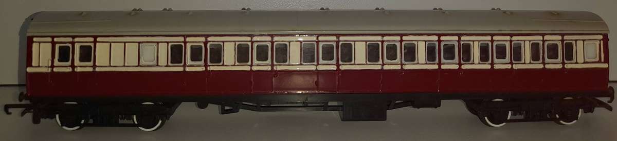 Railway: First/Third Composite Coach (HO Gauge) by Tri-ang/Hornby