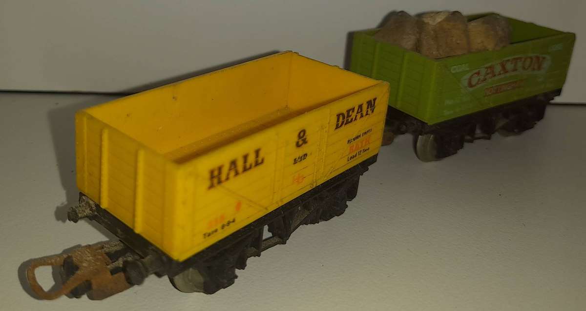 Railway: Open Wagon X 2 (HO Scale)