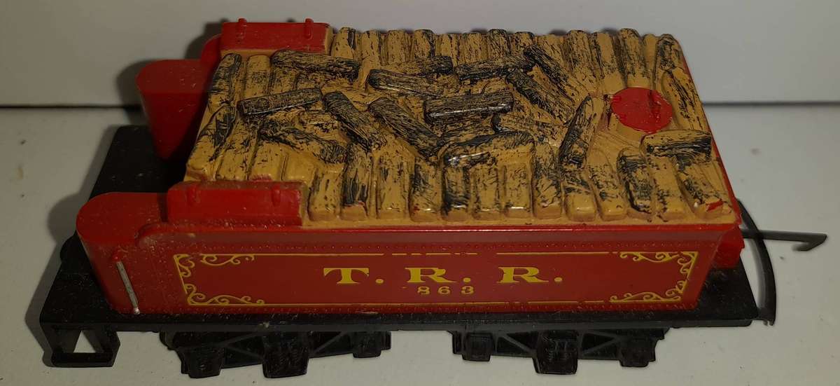 Railway: Rolling stock - Goods Wagon  (HO Scale) by Tri-ang