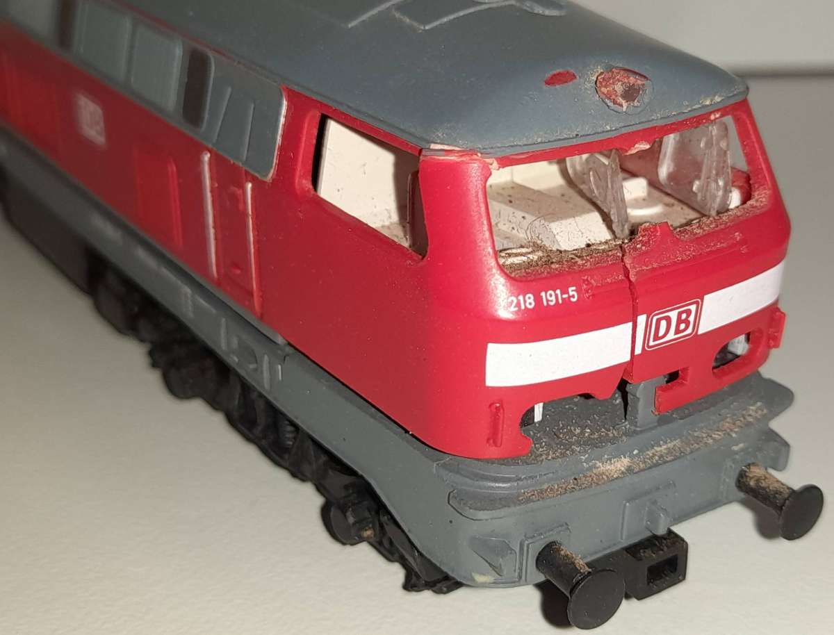 Railway: Locomotive by Piko (HO Scale)