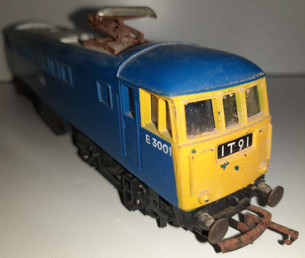 Railway: Locomotive (R753) by Tri-ang (HO Scale)