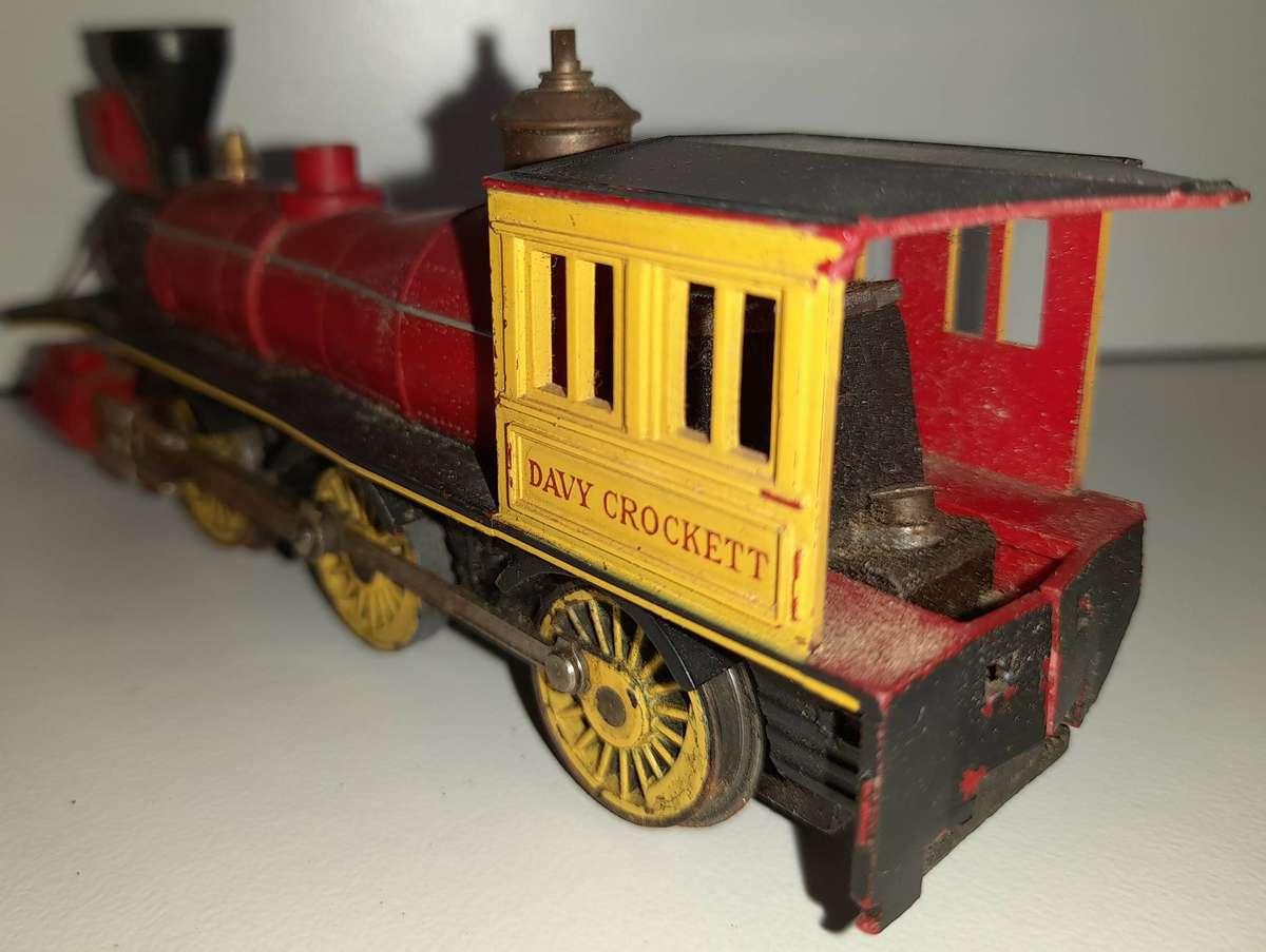 Railway: Locomotive - Davy Crockett(R358) by Tri-ang (HO Scale)
