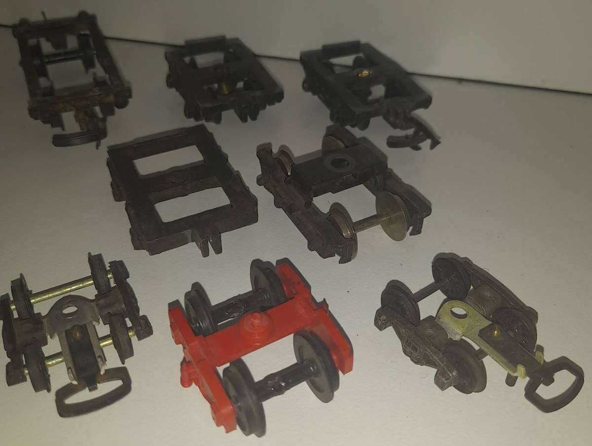 Railway: Various Bogies (8) - OO/HO Scale