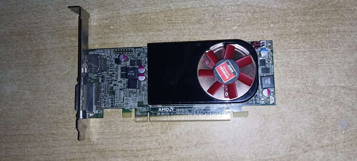 AMD Radeon (TM) R7 250 graphics card