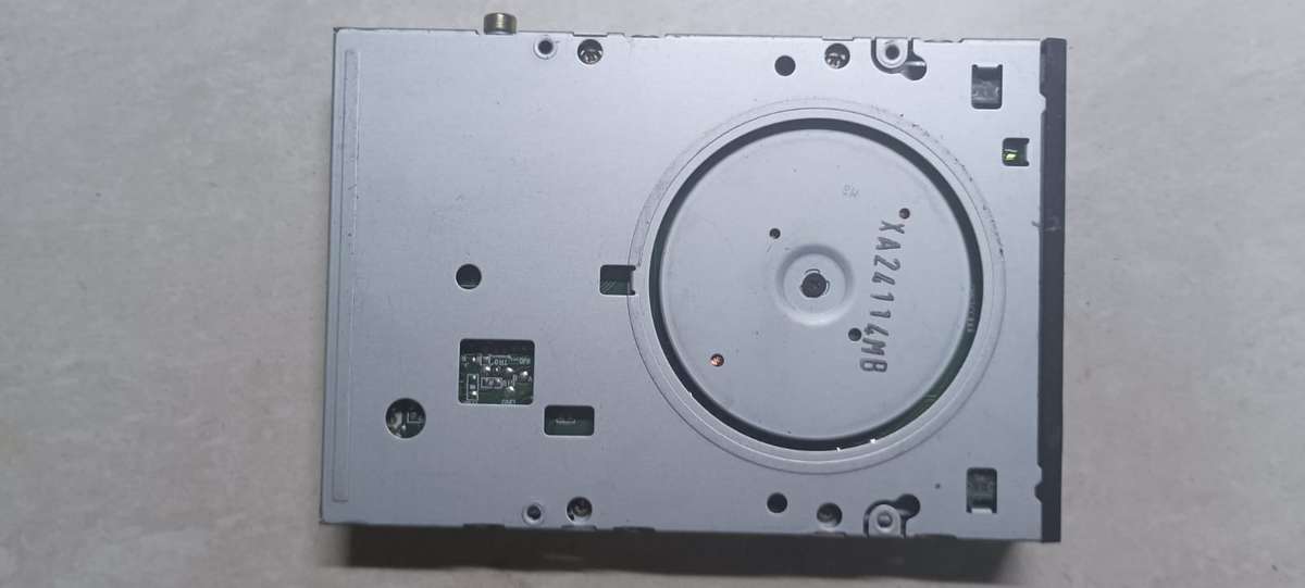 Samsung 1.44MB 3.5 34Pin Floppy Drive SFD-321B