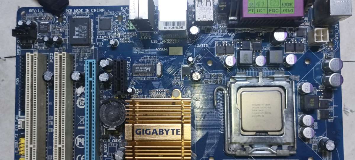 Motherboard Gigabyte GA-G31M-S2C as is