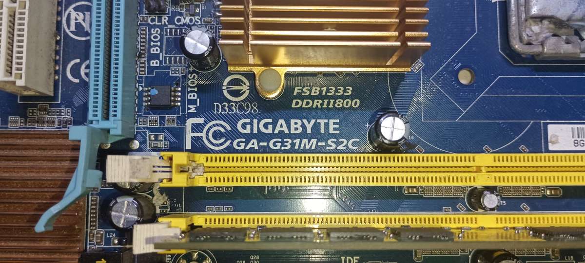 Motherboard Gigabyte GA-G31M-S2C as is