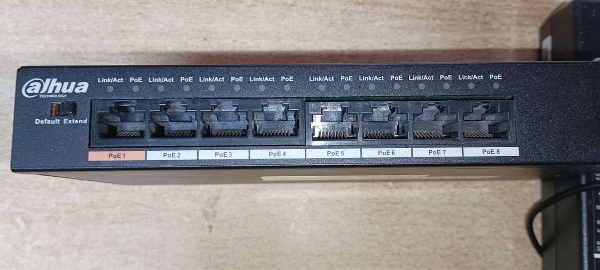 POE Switch DH-PFS3009-8ET-96